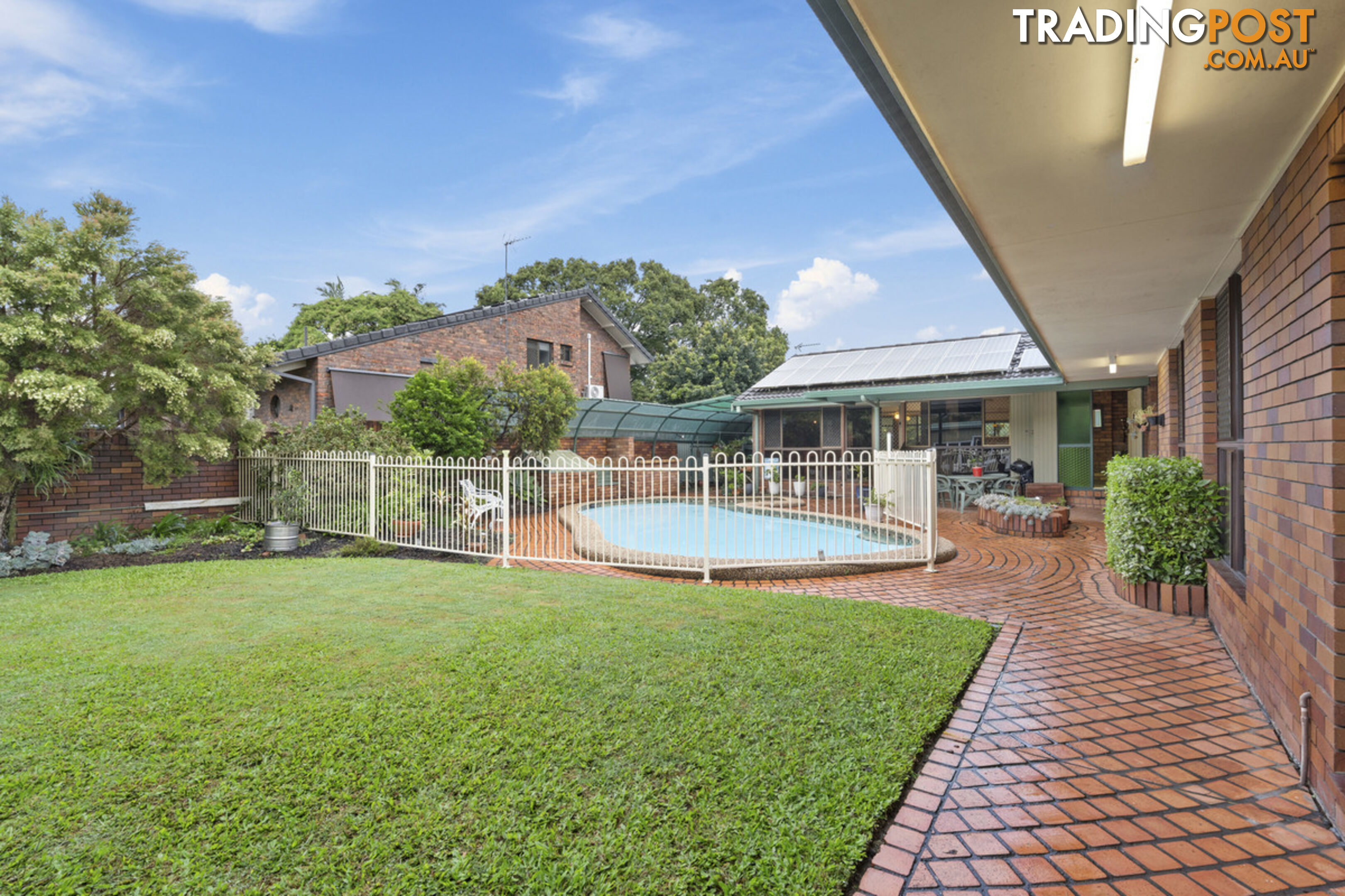 11 Nerang River Drive NERANG QLD 4211