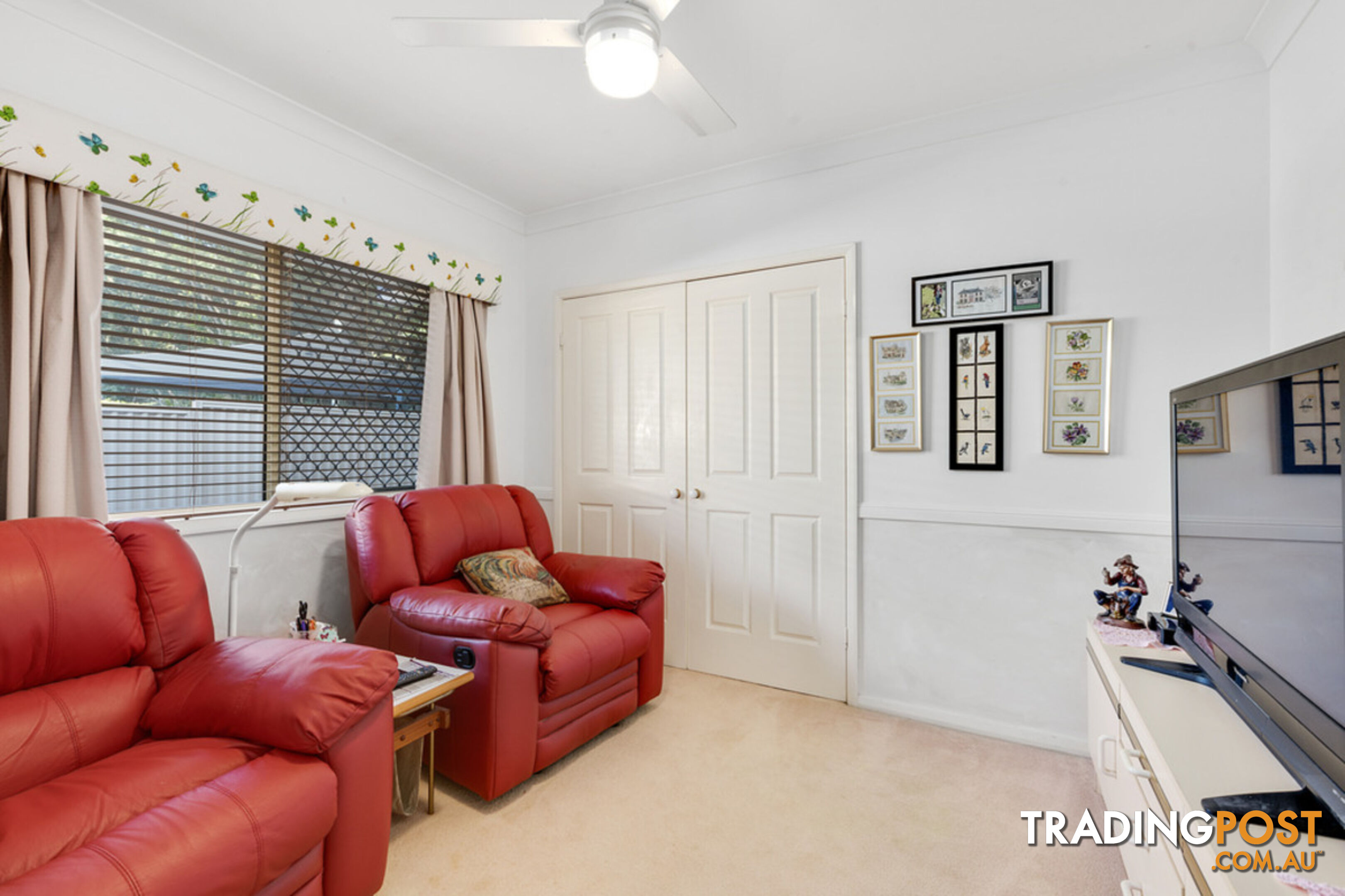 33 Tristania Way HIGHLAND PARK QLD 4211