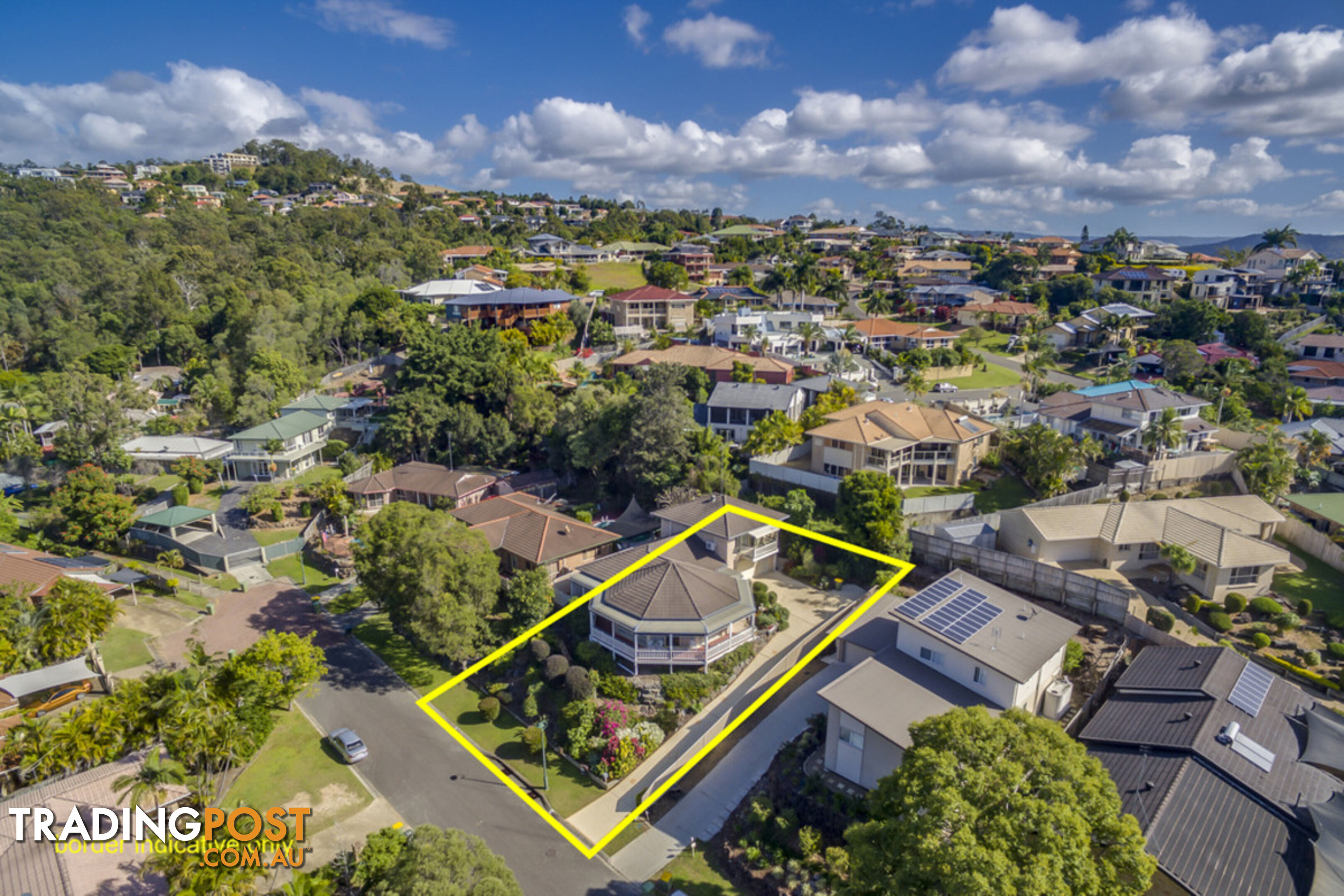 33 Tristania Way HIGHLAND PARK QLD 4211