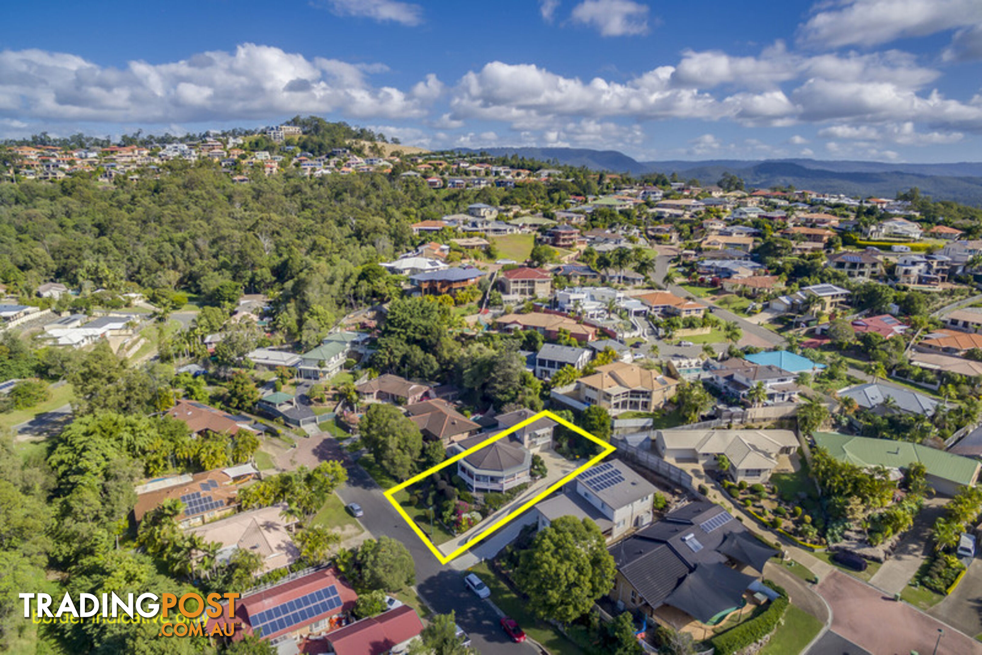 33 Tristania Way HIGHLAND PARK QLD 4211