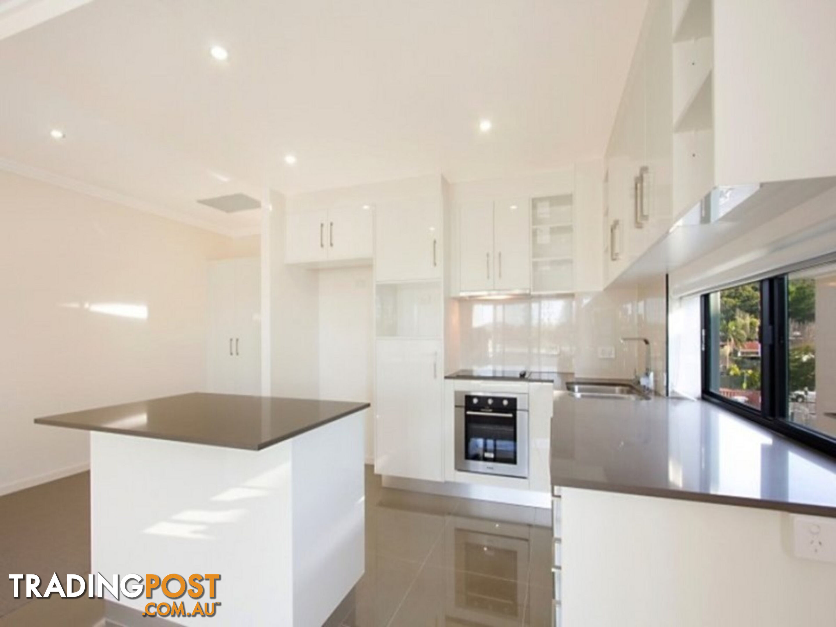 12/15-17 Bullimah Avenue BURLEIGH HEADS QLD 4220