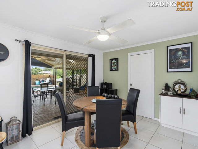 4 Bernadette Place HIGHLAND PARK QLD 4211