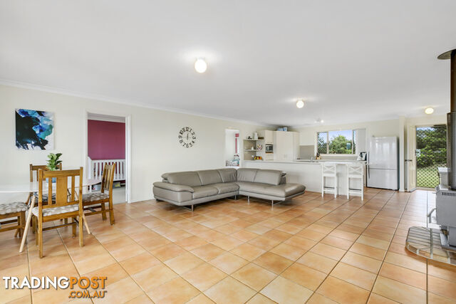 5-7 Doomben Court BEECHMONT QLD 4211