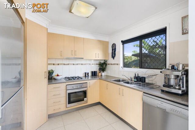 2 26 Tirring Street NERANG QLD 4211