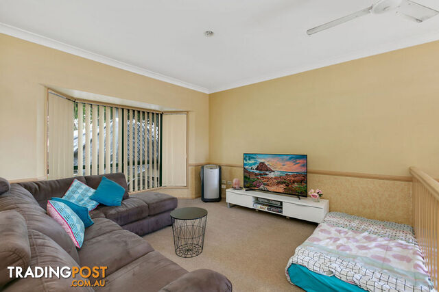 1/51 Kumbari Avenue SOUTHPORT QLD 4215