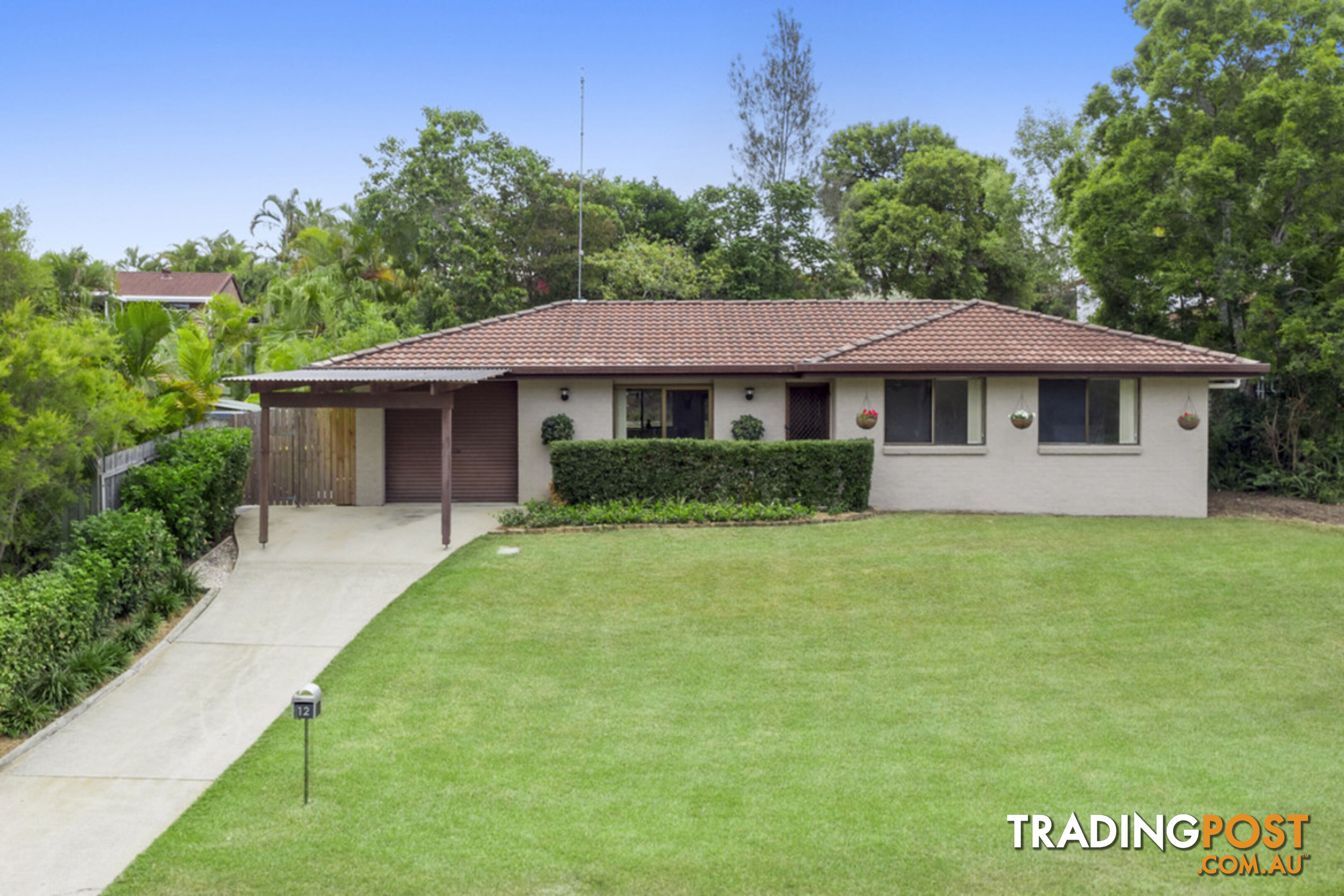 12 Guthrie Parade CARRARA QLD 4211