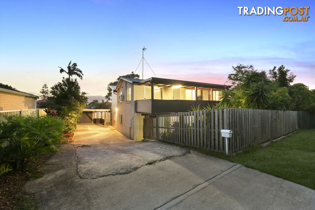 16 Kallaroo Crescent ASHMORE QLD 4214