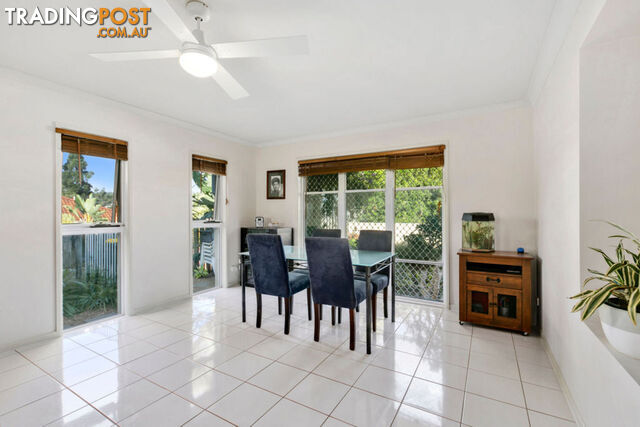 2/3 Whitely Circuit MAUDSLAND QLD 4210