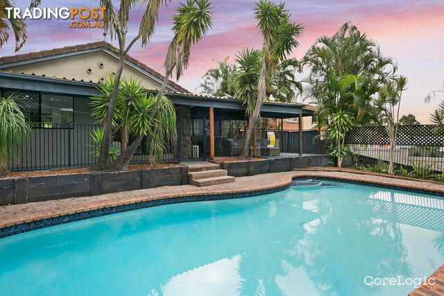 3 Edelsten Court CARRARA QLD 4211