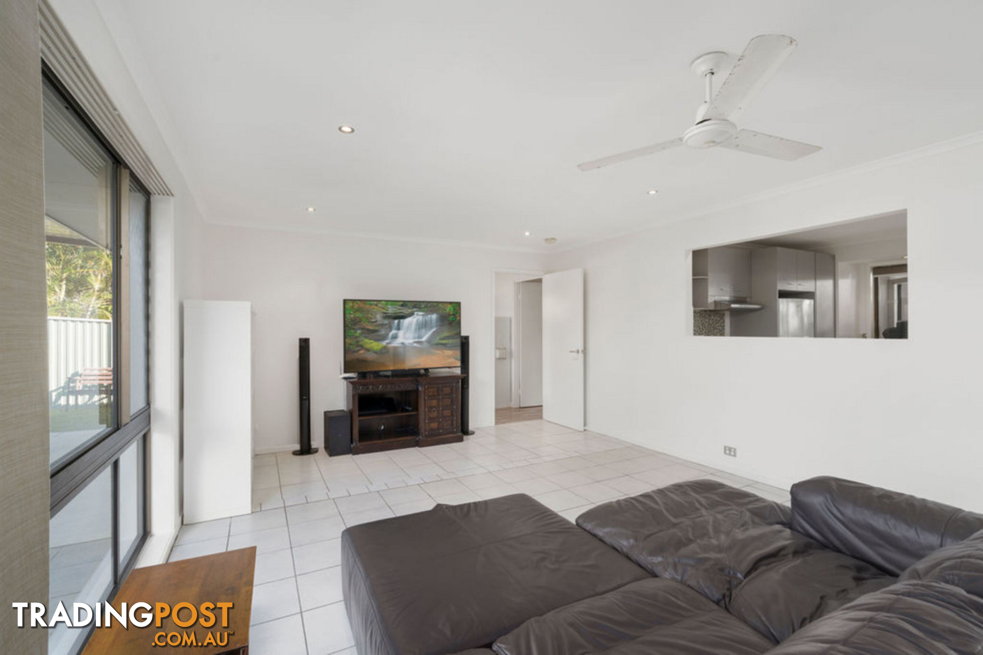 18 Burgundy Court HIGHLAND PARK QLD 4211