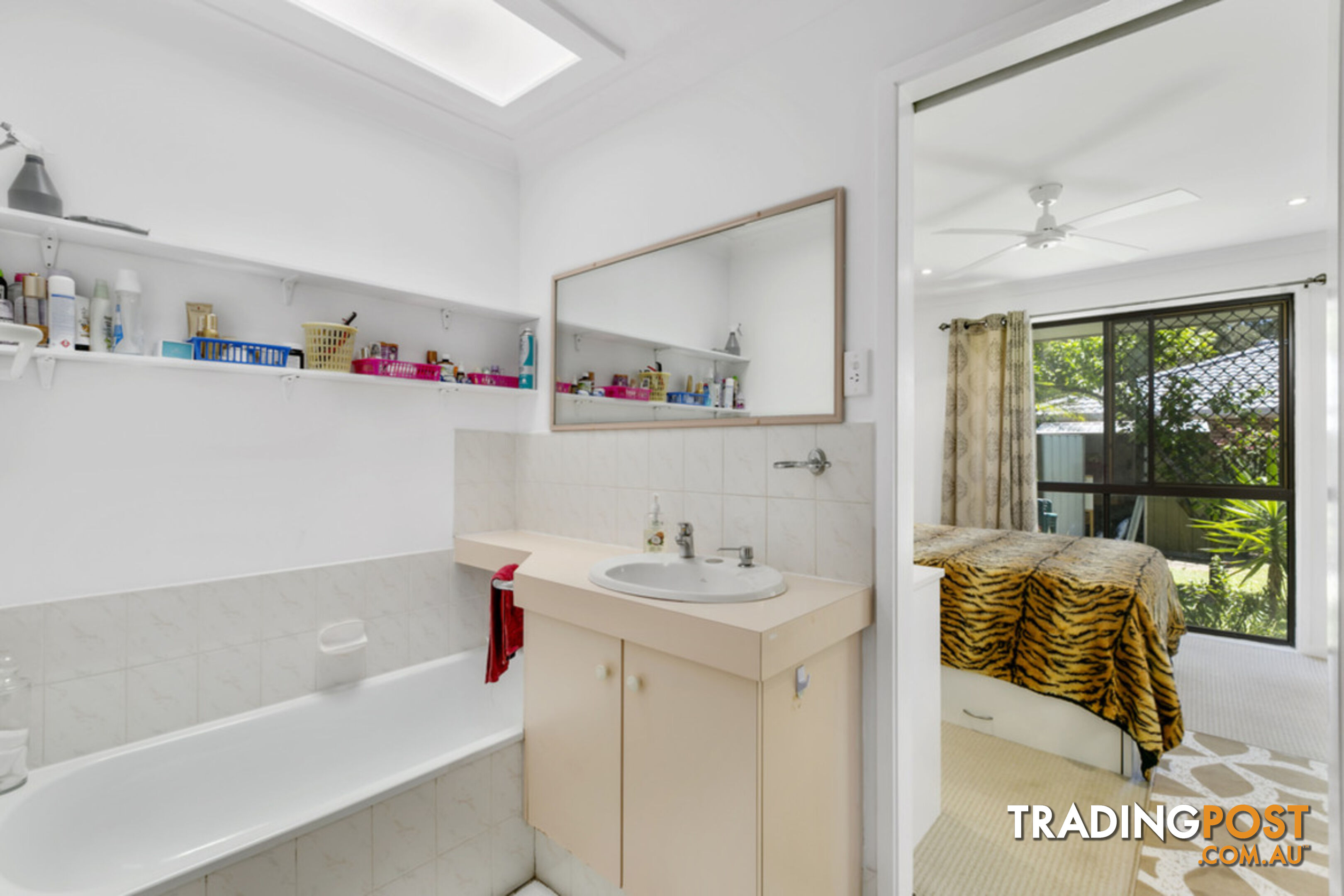 2/3 Jessica Court ARUNDEL QLD 4214