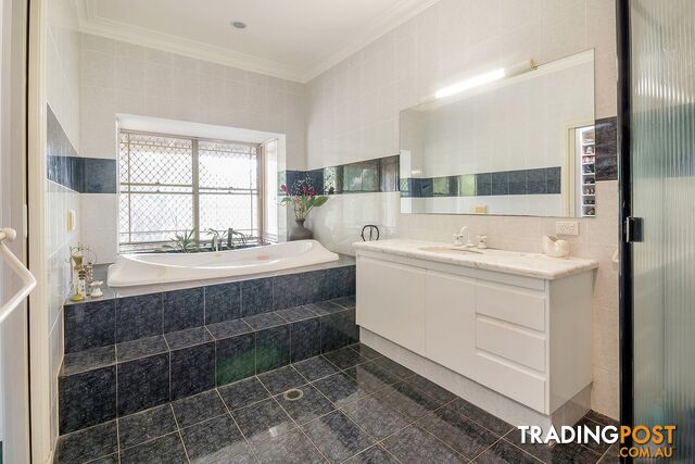 103 Teasdale Drive NERANG QLD 4211