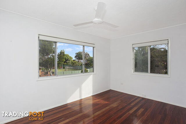 228 Bayview Street RUNAWAY BAY QLD 4216