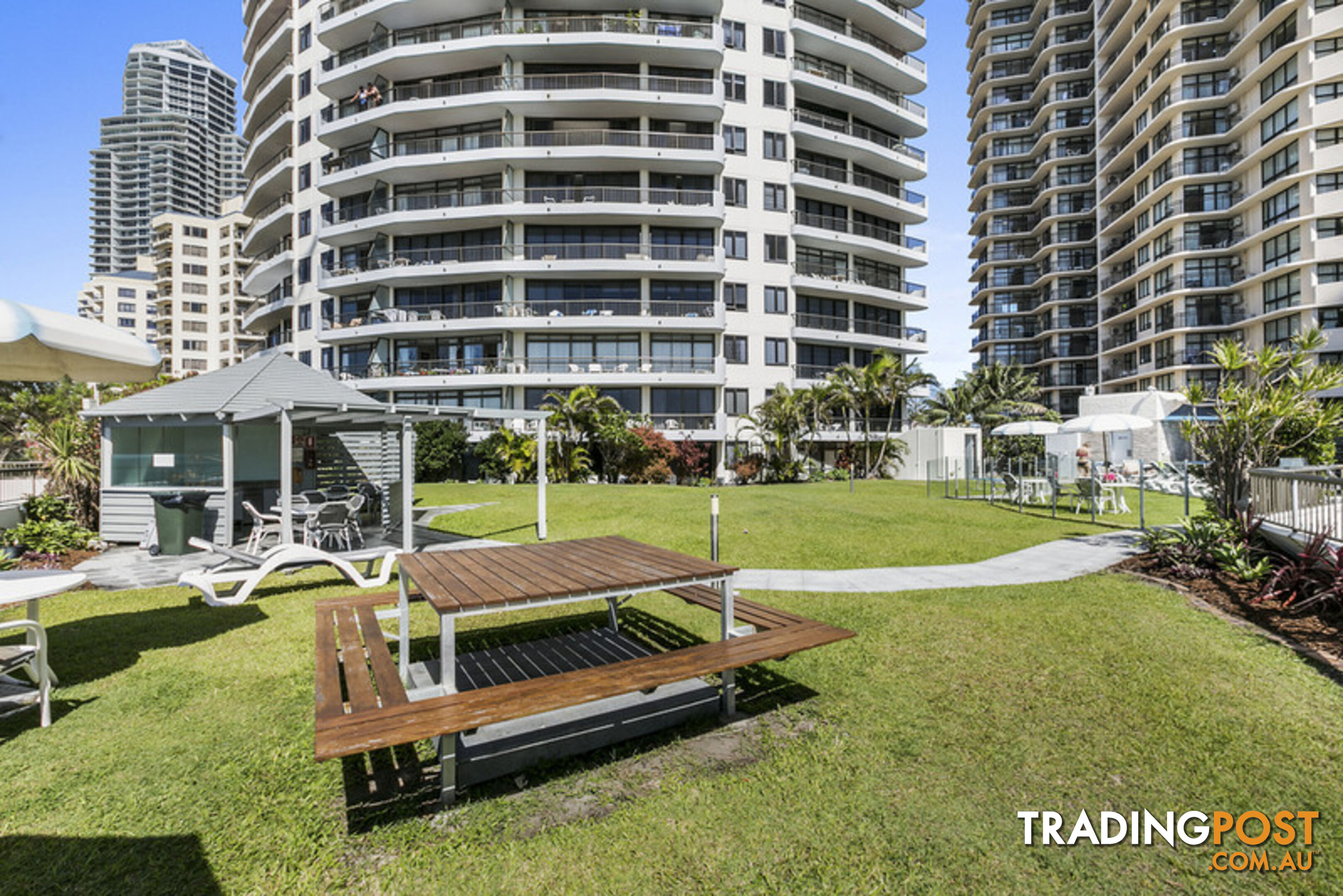 304 9 Trickett Street Surfers Paradise QLD 4217