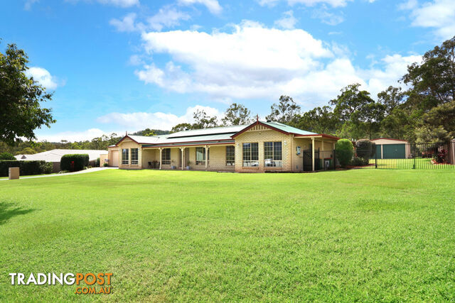 38 Mountain View Crest MOUNT NATHAN QLD 4211