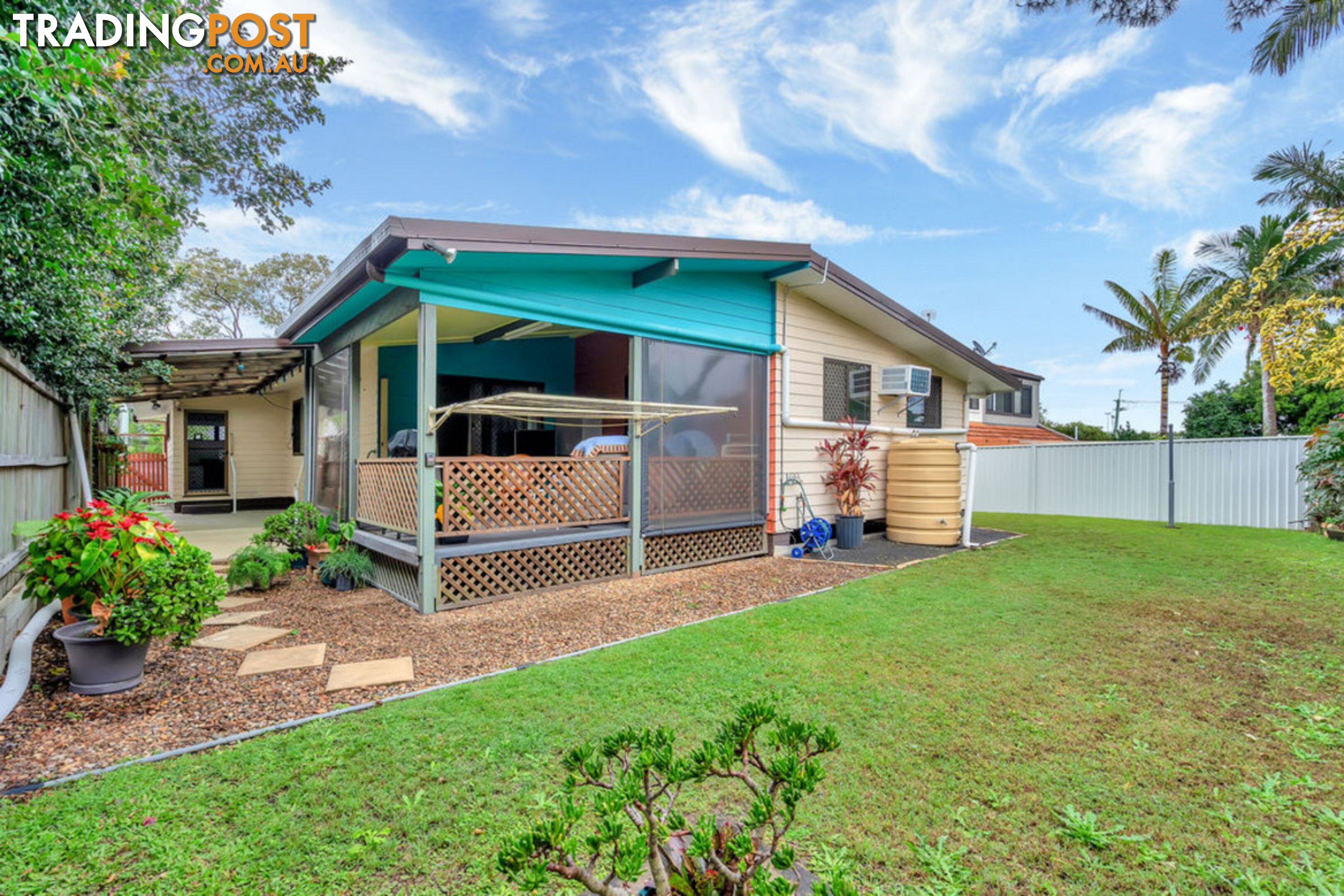 5 Brookside Road LABRADOR QLD 4215