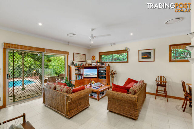 35 Nerang River Drive NERANG QLD 4211