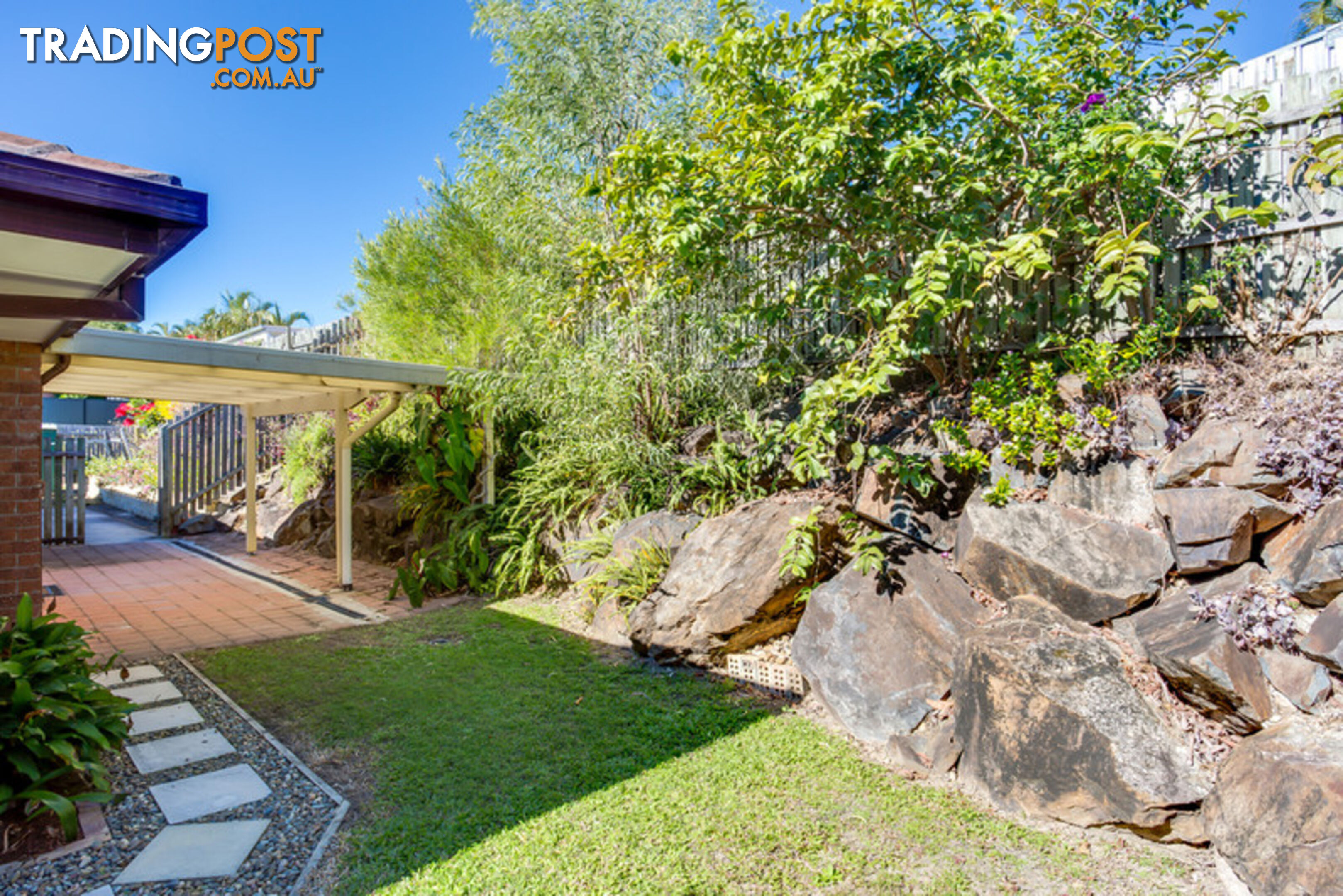 1 23 Richard Crescent Highland Park QLD 4211