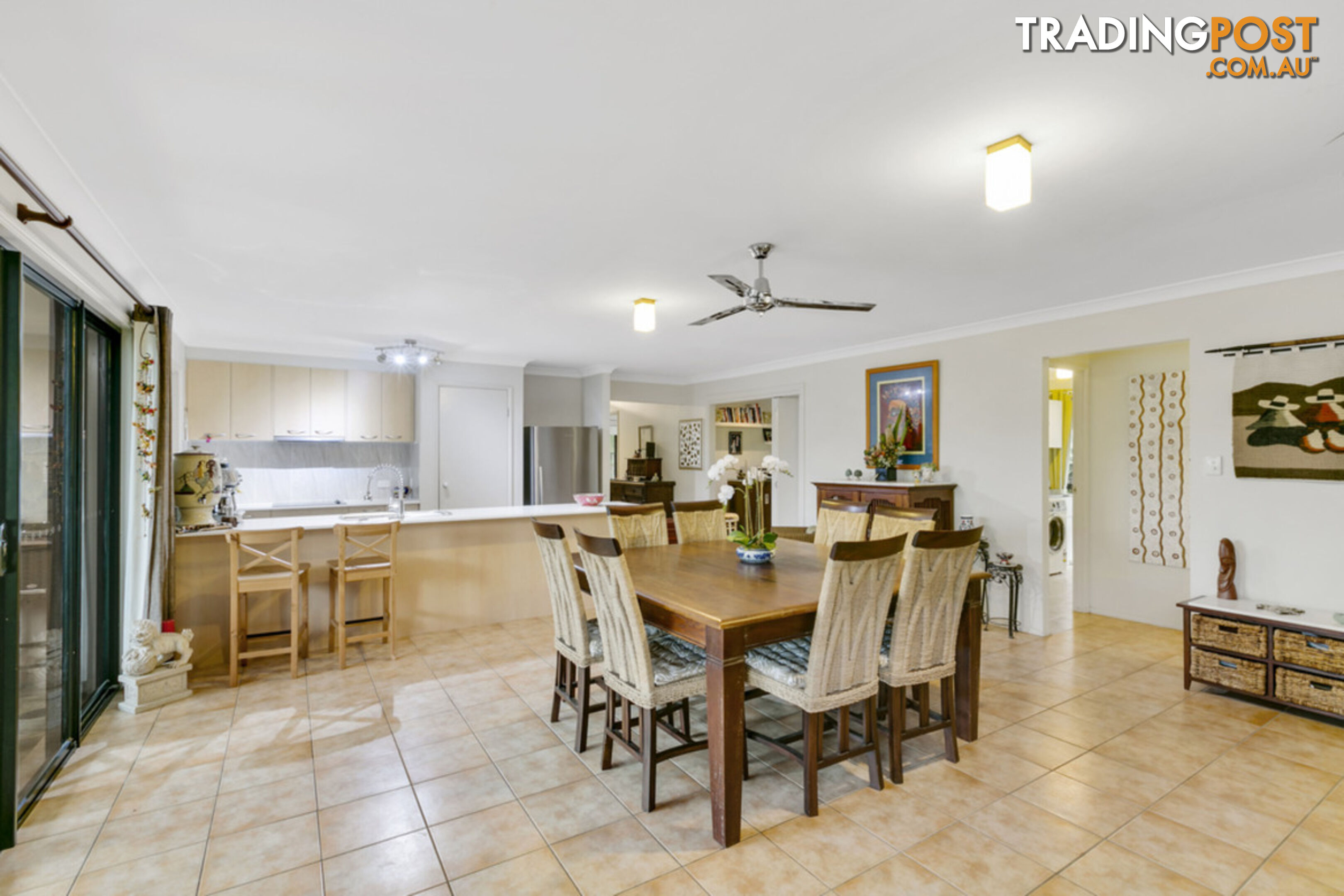 3 Tawanga Close PACIFIC PINES QLD 4211