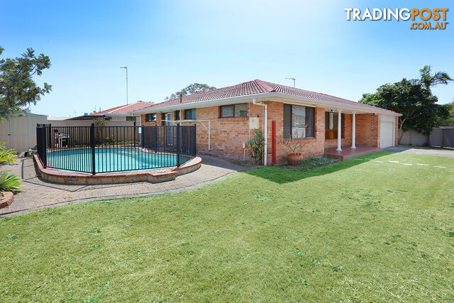 19 Oceanic Drive MERMAID WATERS QLD 4218