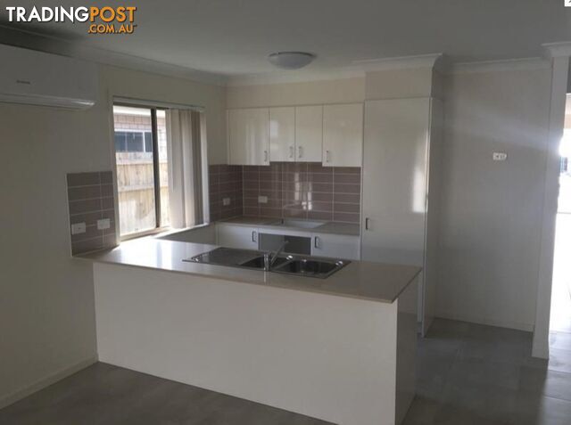 64 Dixon Drive PIMPAMA QLD 4209