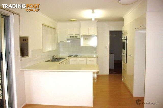 4 Kanni Court ASHMORE QLD 4214