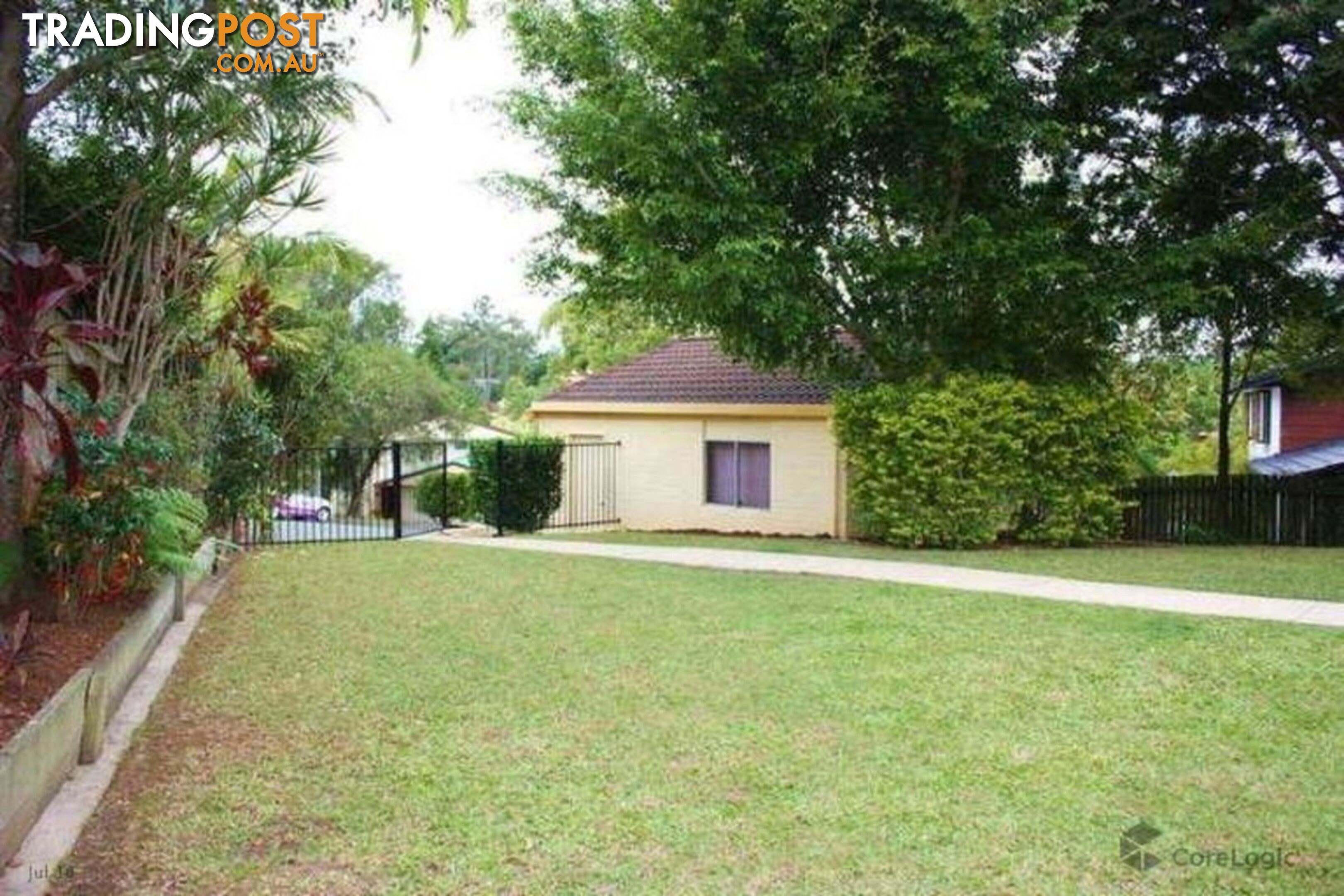 4 Kanni Court ASHMORE QLD 4214