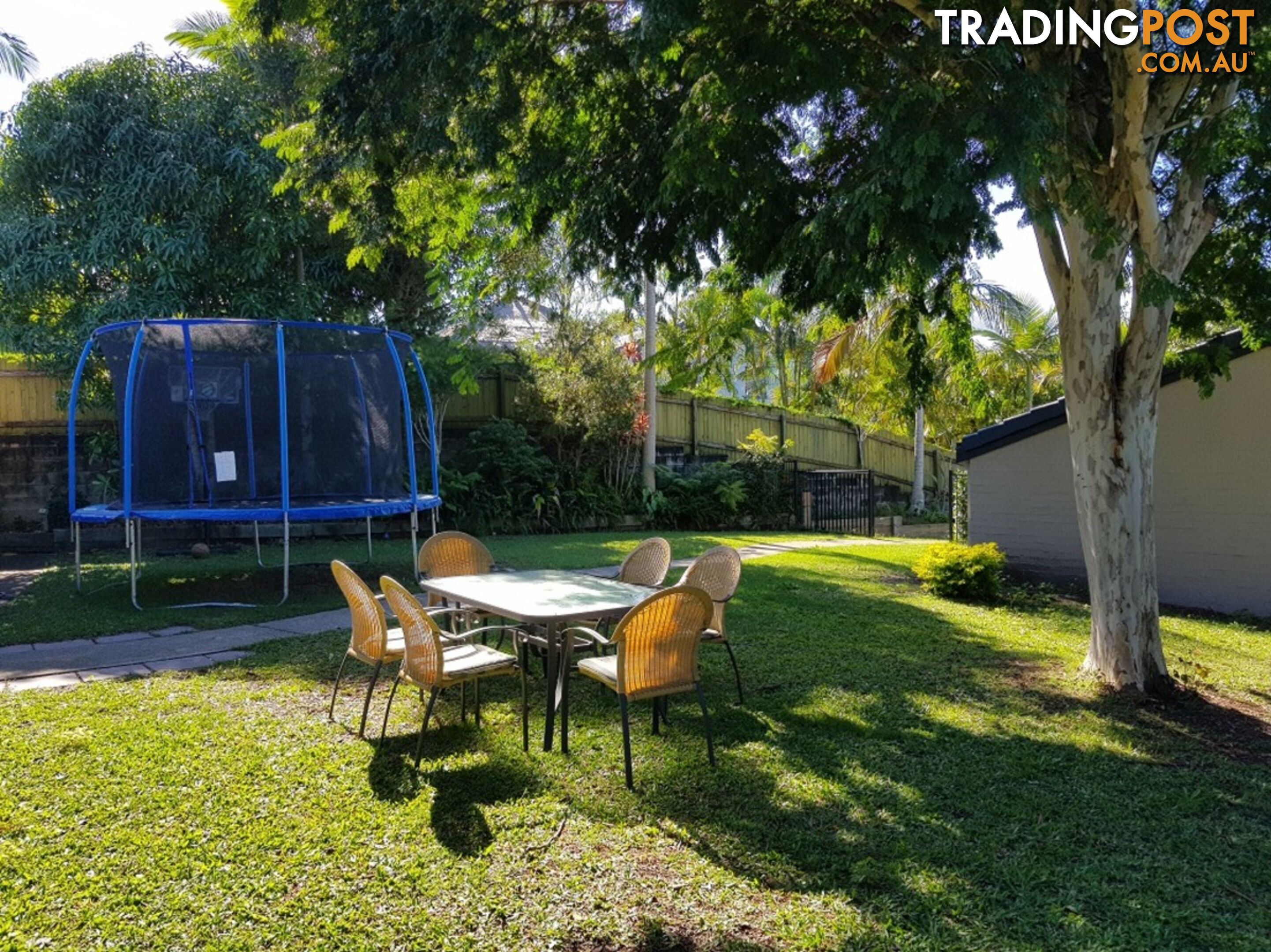 4 Kanni Court ASHMORE QLD 4214