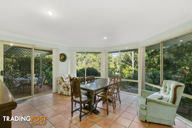 2 Newlands Court MOUNT NATHAN QLD 4211