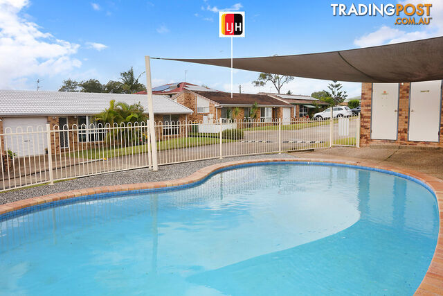 2/25 McMillan Street LABRADOR QLD 4215