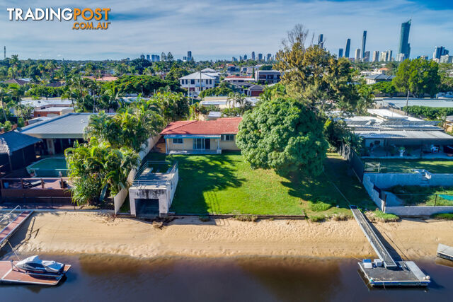 36 Poinciana Boulevard BROADBEACH WATERS QLD 4218