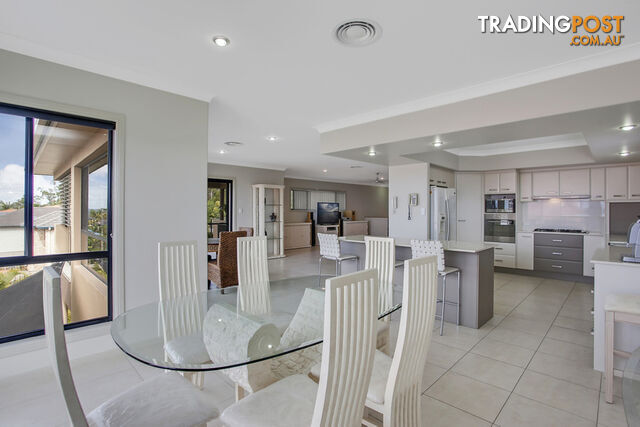 1 Chevron Rise HIGHLAND PARK QLD 4211