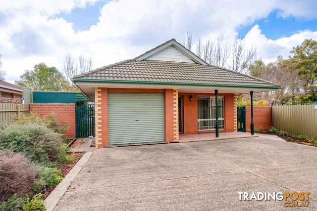 2 540 Margaret Place LAVINGTON NSW 2641