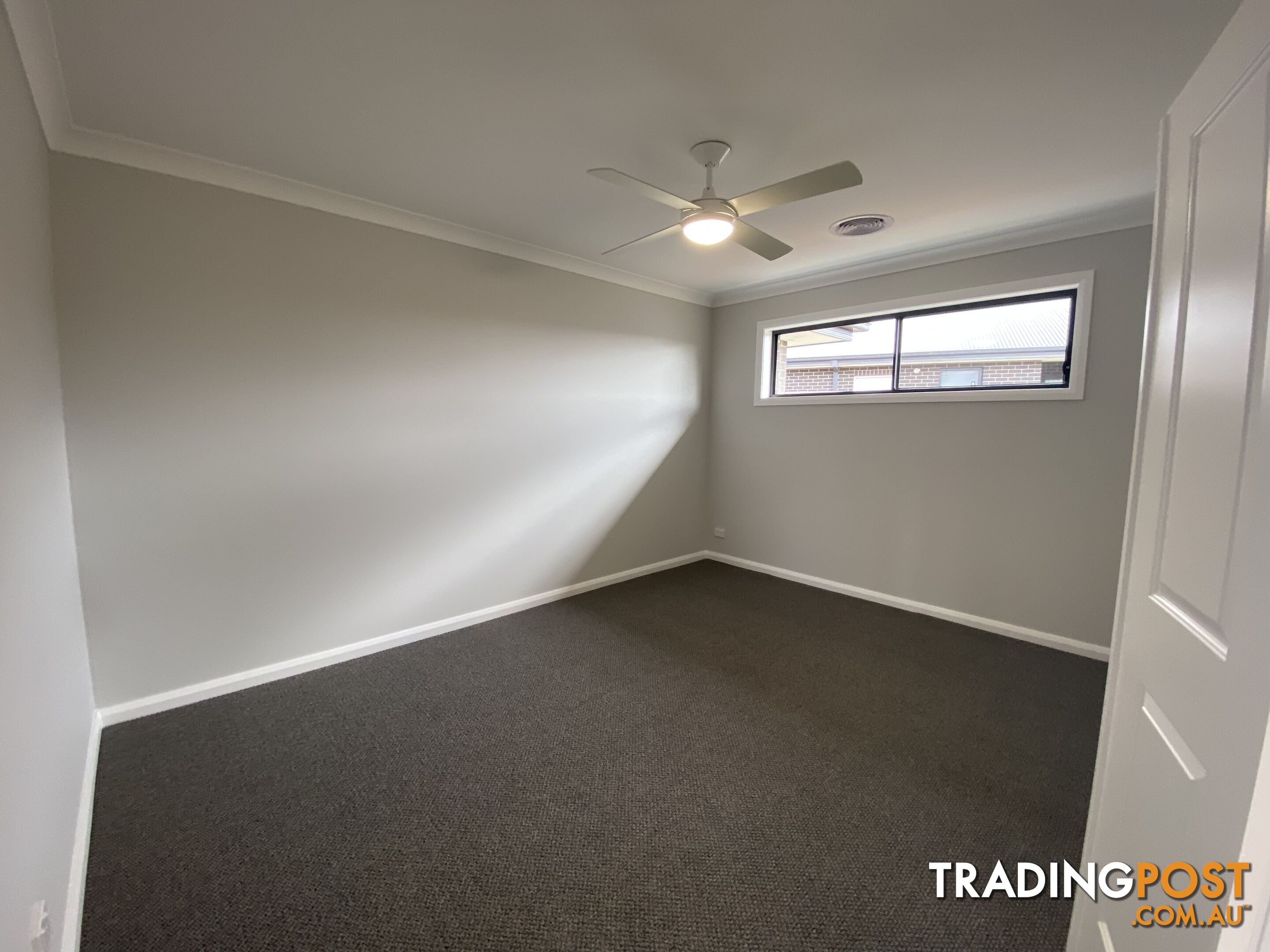 35 Zeil Circuit THURGOONA NSW 2640