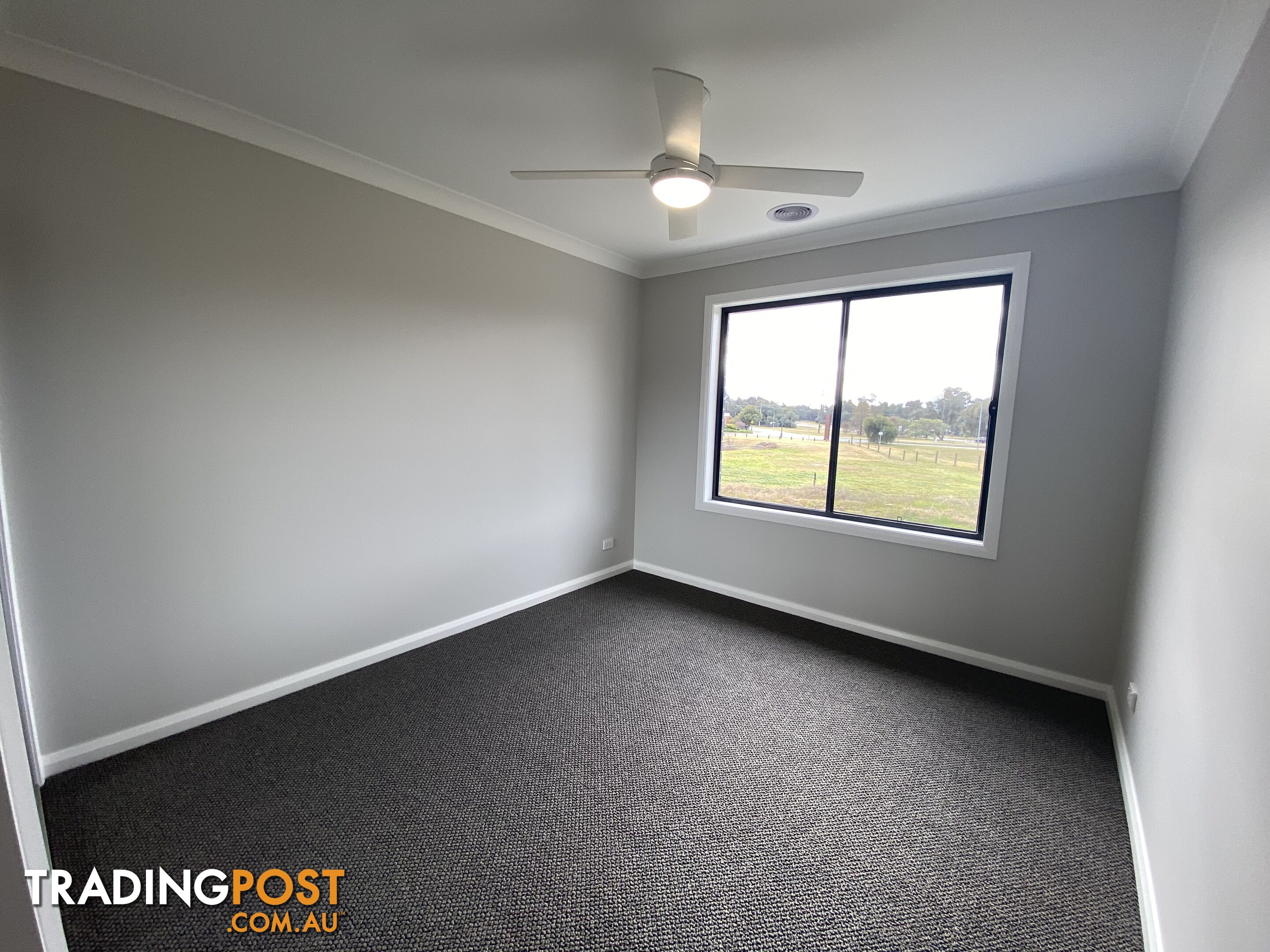 35 Zeil Circuit THURGOONA NSW 2640