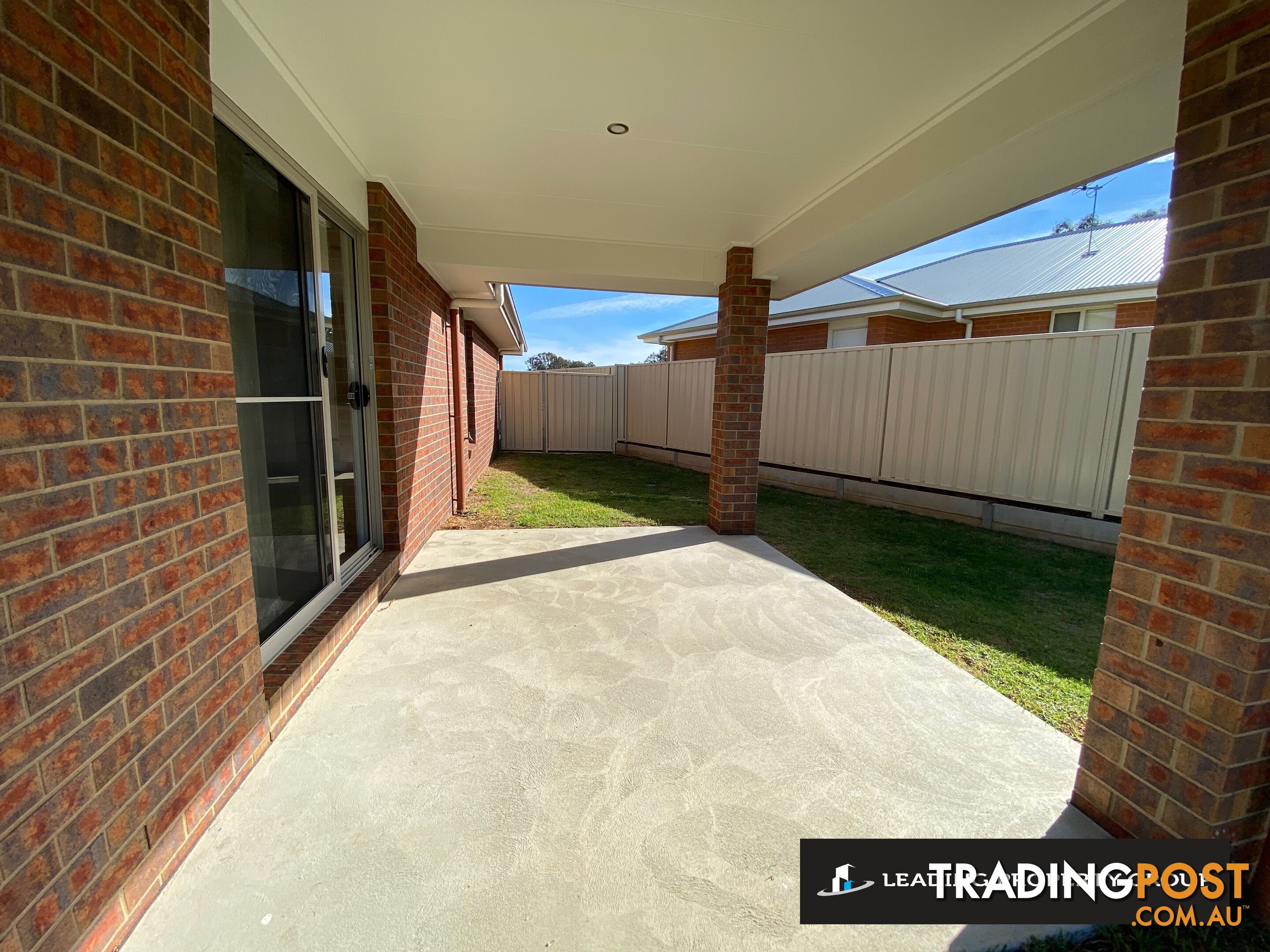 22 Royce Crescent LAVINGTON NSW 2641