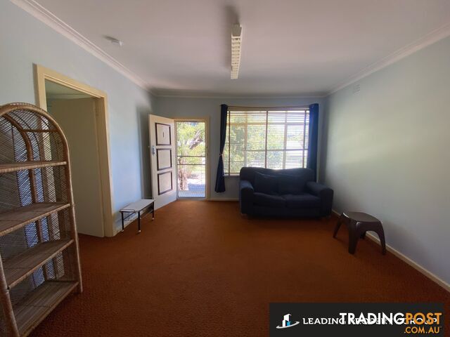 1 476 Schubach Street EAST ALBURY NSW 2640 - photo 3 of 9