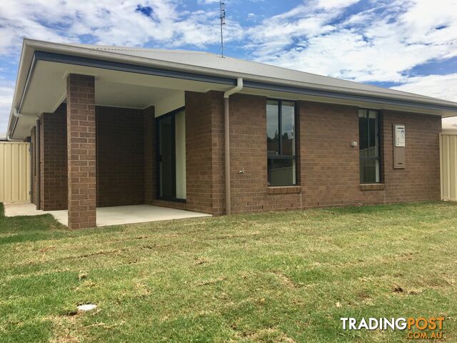 6B Royce Crescent LAVINGTON NSW 2641