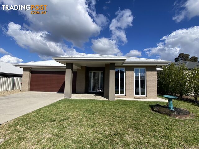 14 Fitzroy Street WEST WODONGA VIC 3690