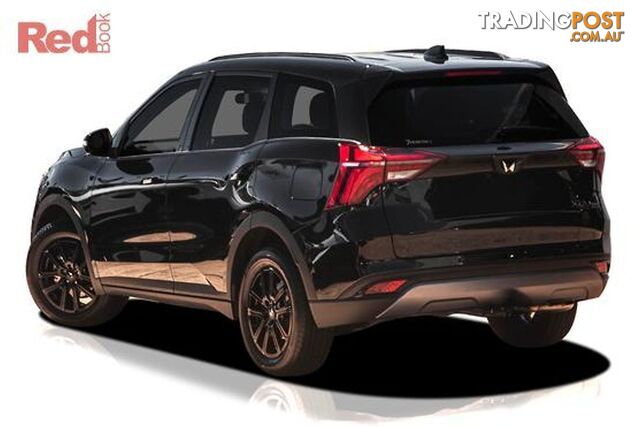 2025 MAHINDRA XUV700 AX7L WAGON - photo 4 of 20