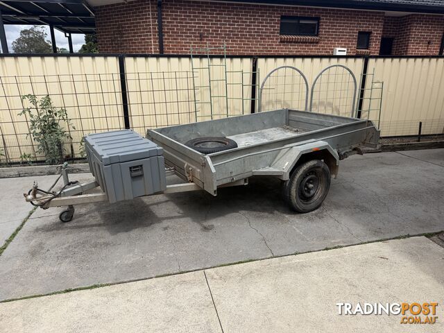 Galvanised tipper box trailer