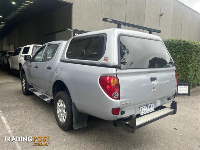 2012 MITSUBISHI TRITON GLX DUAL CAB MN MY12 UTILITY - photo 3 of 4