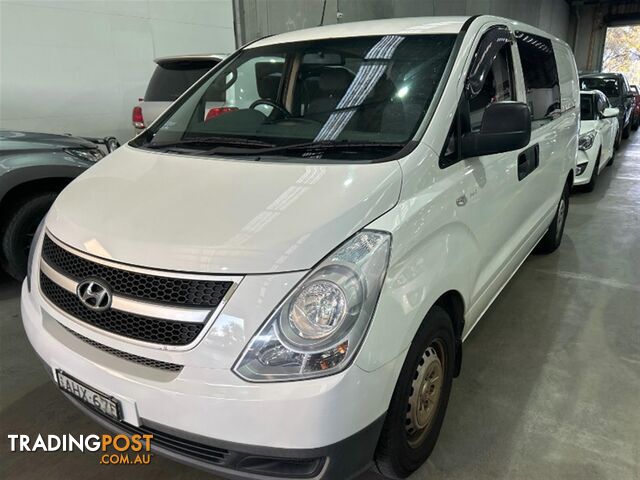 2015 HYUNDAI ILOAD DUAL CAB TQ2-V MY15 VAN - photo 2 of 4