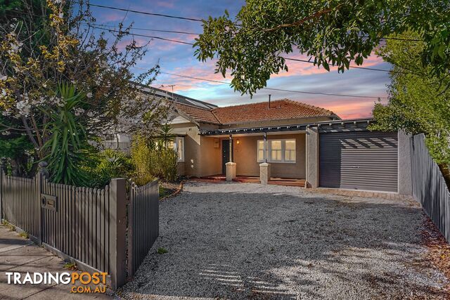 18 McLean Avenue Bentleigh VIC 3204