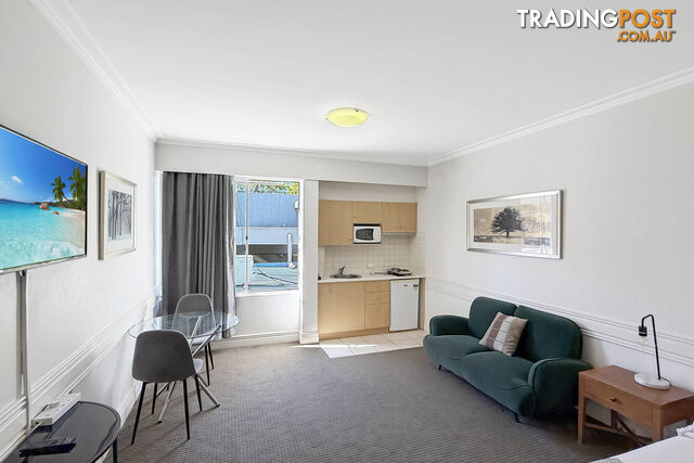 202/5-9 Studley Park Road Kew VIC 3101 - photo 4 of 7