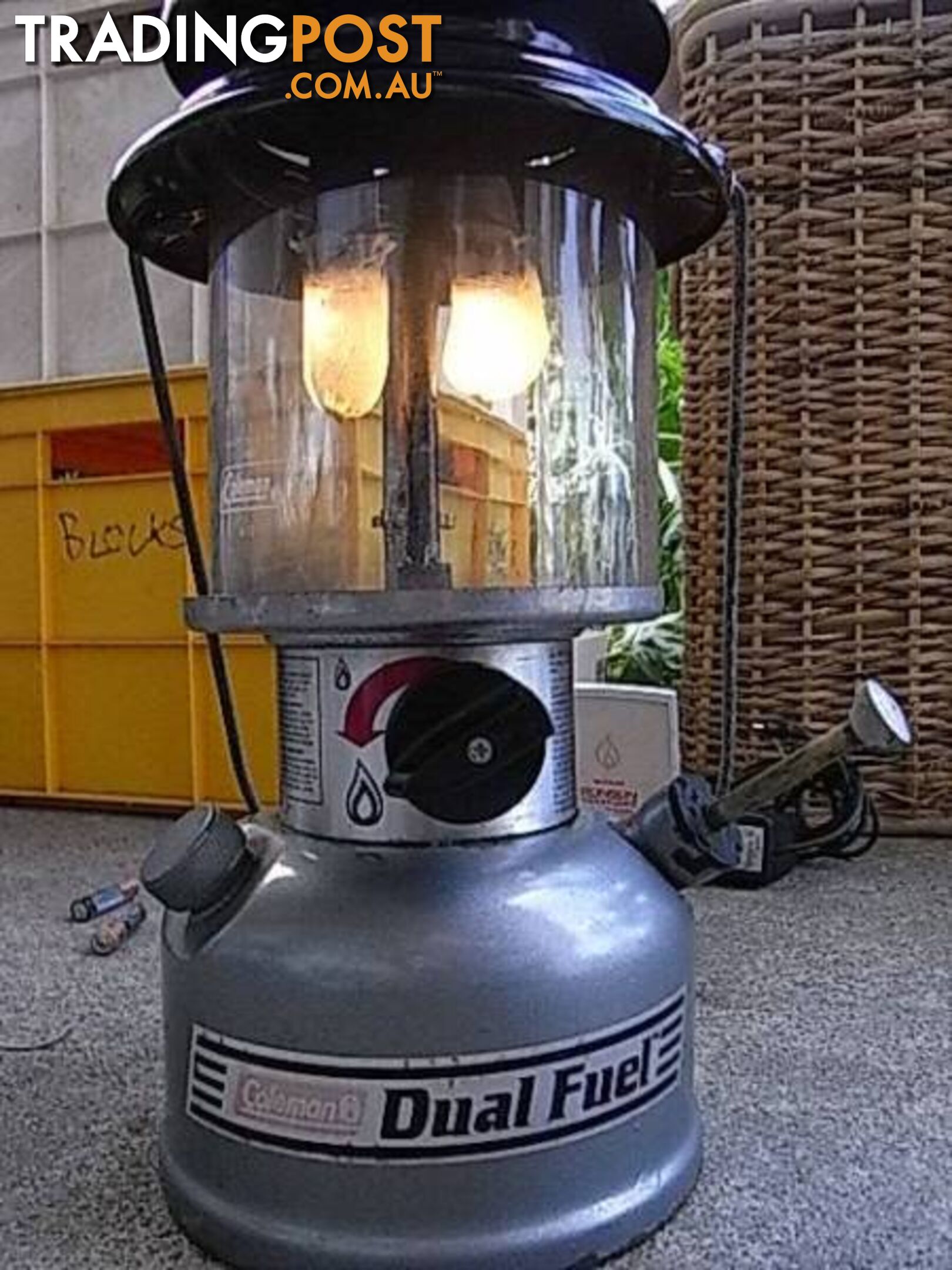 Coleman Dual Fuel 2 Mantle Premium Lantern KERO OR PETROL