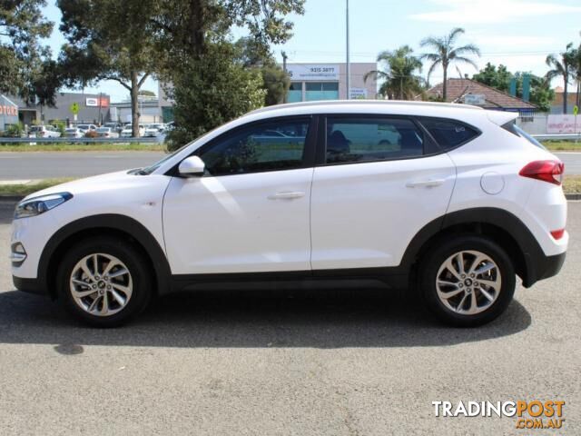 2017 HYUNDAI TUCSON ACTIVE R-SERIES (AWD) TL WAGON - photo 4 of 29