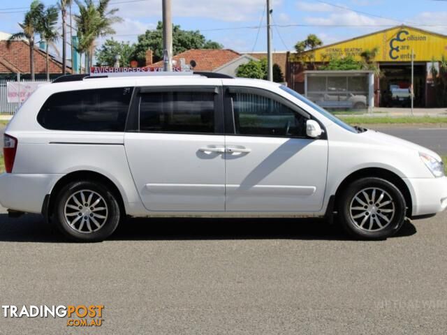 2013 KIA GRAND CARNIVAL PLATINUM VQ MY13  WAGON - photo 4 of 47