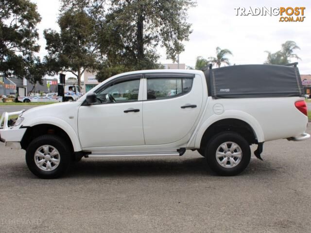 2014 MITSUBISHI TRITON GLX (4X4) MN MY14 UPDATE  UTE - photo 3 of 32
