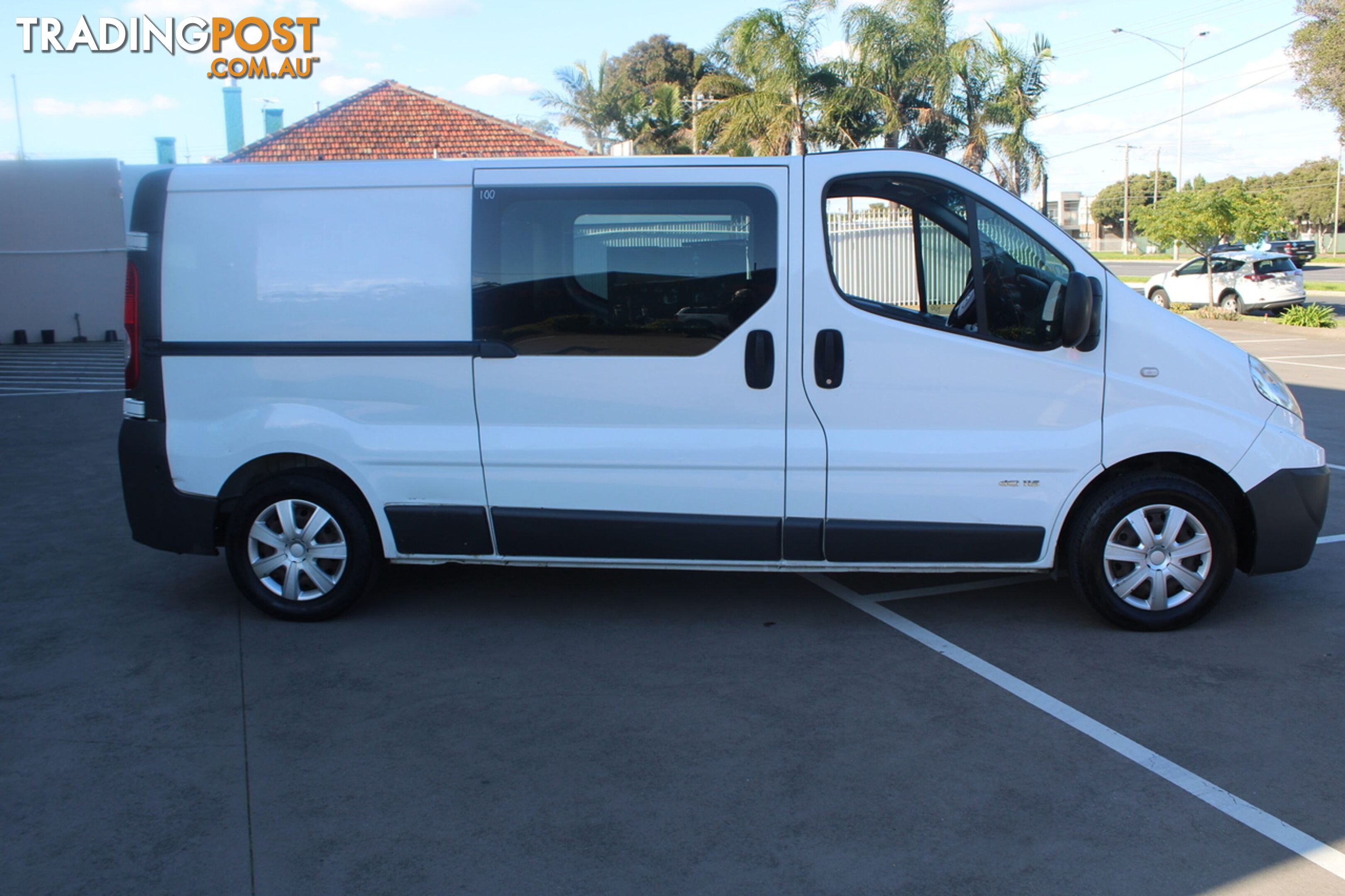 2014 RENAULT TRAFIC X83  VAN